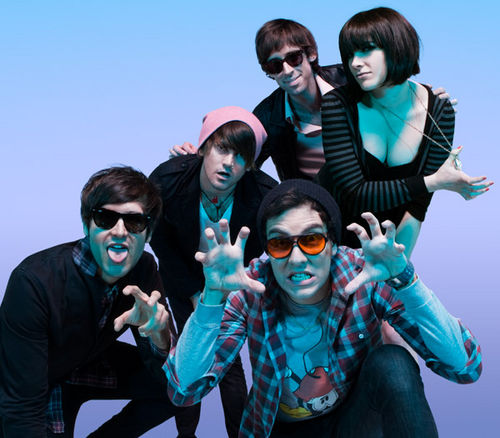 Cobra Starship ( )